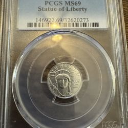2007 Platinum Statue of Liberty coin