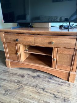 Living room TV Stand/Cabinet