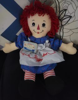 Raggedy Ann Plush Doll with Tag