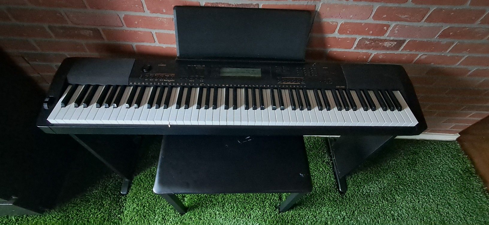Piano Casio CDP 230R Great Condition!!