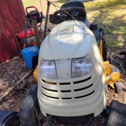 Assorted Snowblowers Tiller Generator 2 Lawn Trackers And Other Parts Check It Out 