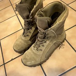 Rocky’s military Tan Boots 