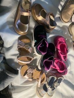 Little girl size 7 and 71/2 shoes