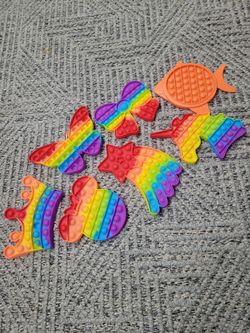 Rainbow pop fidget toys