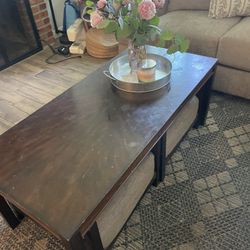 Coffee Table With 2 Chairs 