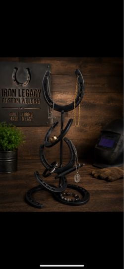 Horseshoe jewelry stand