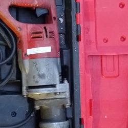 Milwaukee Chipping Gun