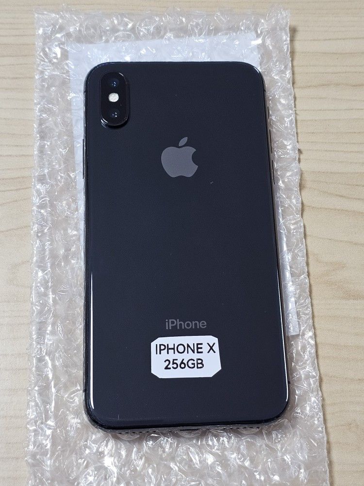 256GB Iphone X Unlocked. Firm Price. Last One Available... Price No NEGOTIABLE.