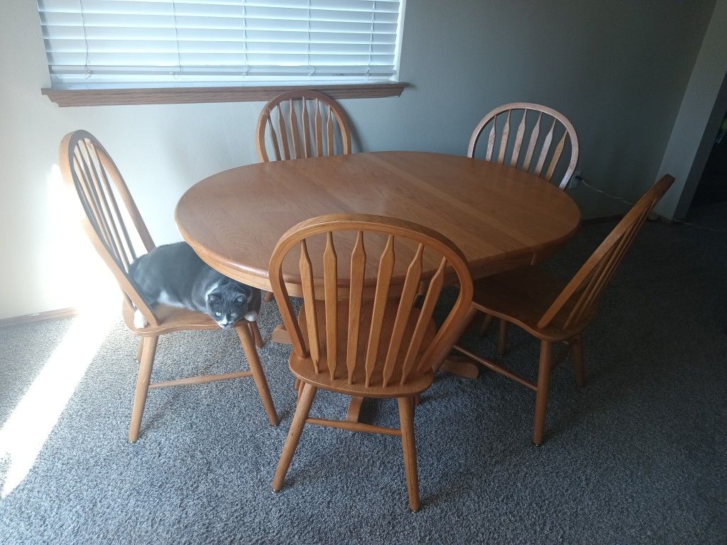 Dining Table Set