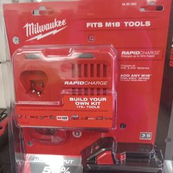 Milwaukee 8,0 Ah Battery And Fast Charger