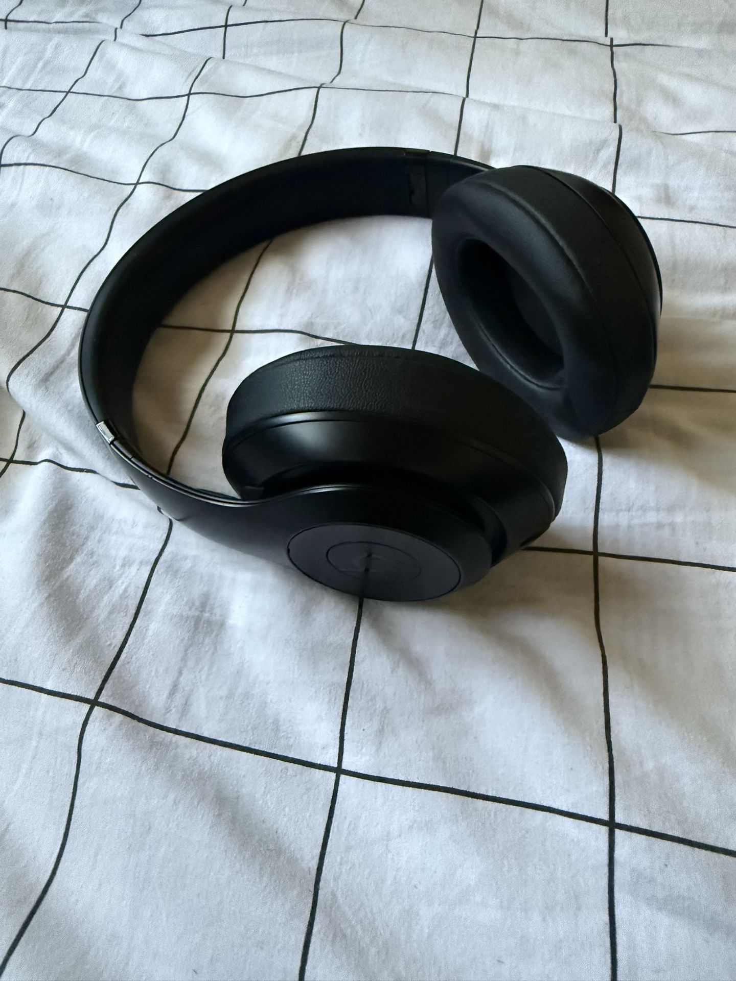 Beats Studio 3