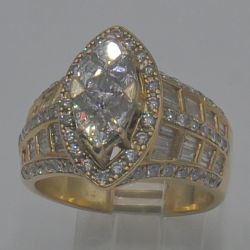 14kt yellow gold ring size 11.5 13.5 grams with approximatelly 4 carats of diamonds 876408-1 
