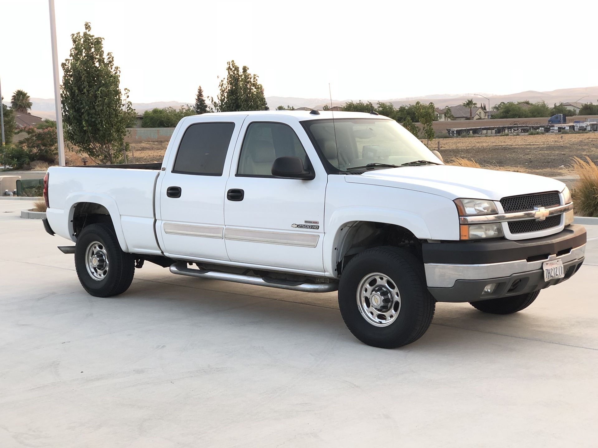 2004 Chevy Silverado 6.6 duramax diesel