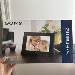 Sony S Frame Digital Photo Frame 