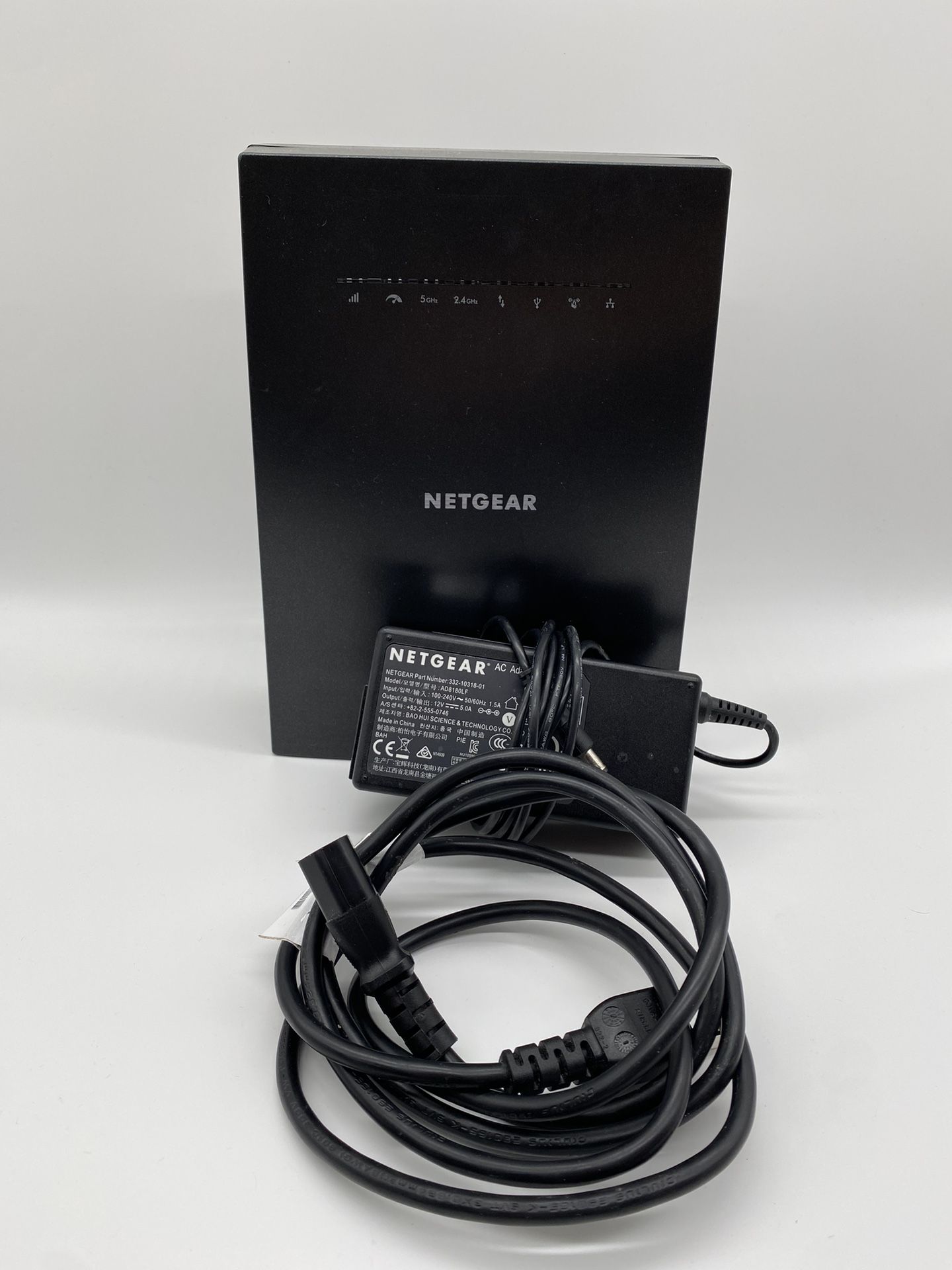 Netgear Tri-band WiFi Range Extender (X6S EX8000 AC3000)