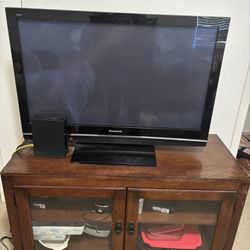 Flat Screen Television 