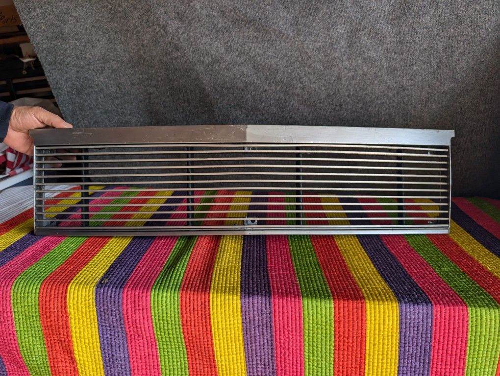 1987 El Camino Grill