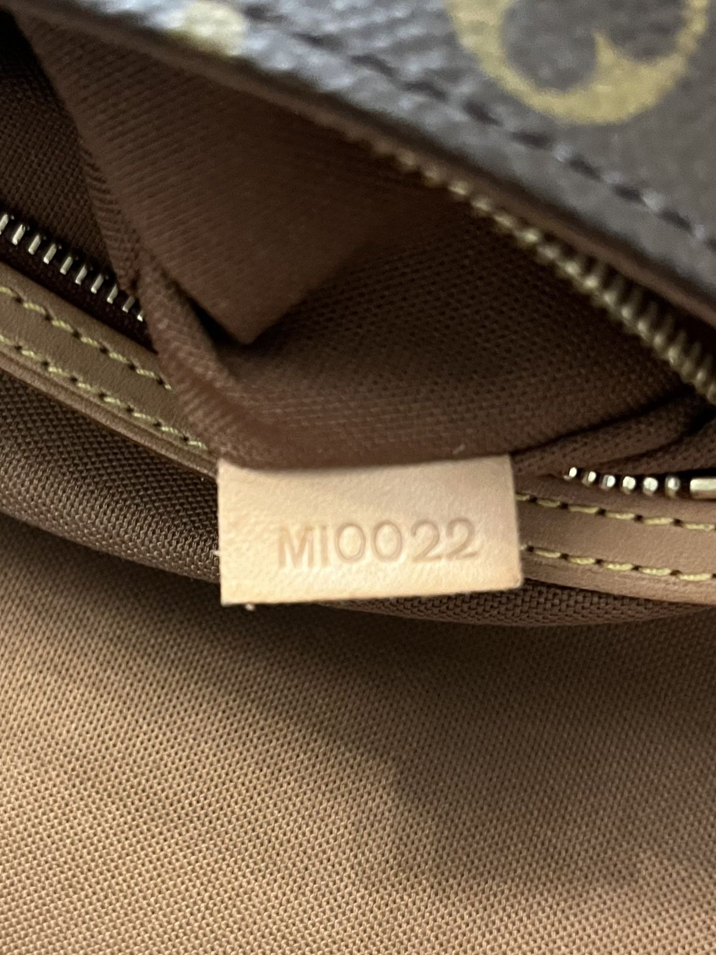 Louis Vuitton Mini LOOPING handbag Brown, Monogram M51147