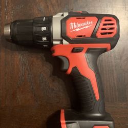 M18 Milwaukee Drill
