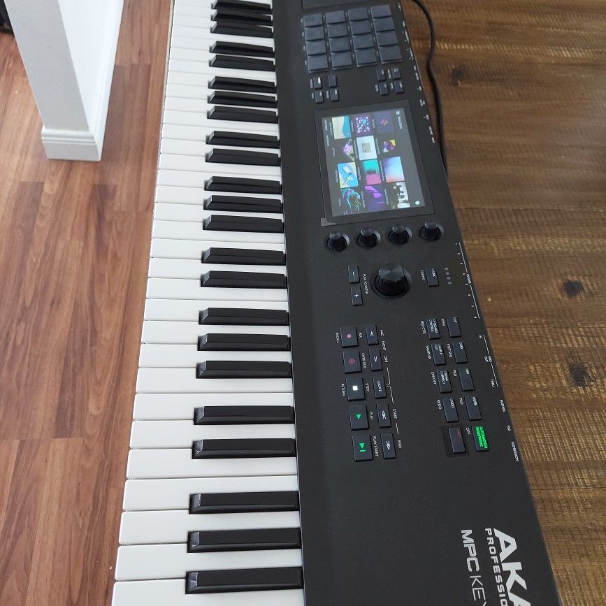 AKAI MPC KEY 61