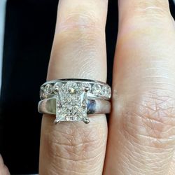 Platinum Solitaire & Wedding Ring