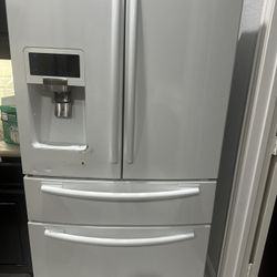 Samsung French Door Refrigerator Works Excellently Well