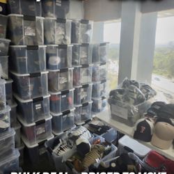 🔥 10,000+ HATS & APPAREL – BULK LIQUIDATION (RESELLERS)
