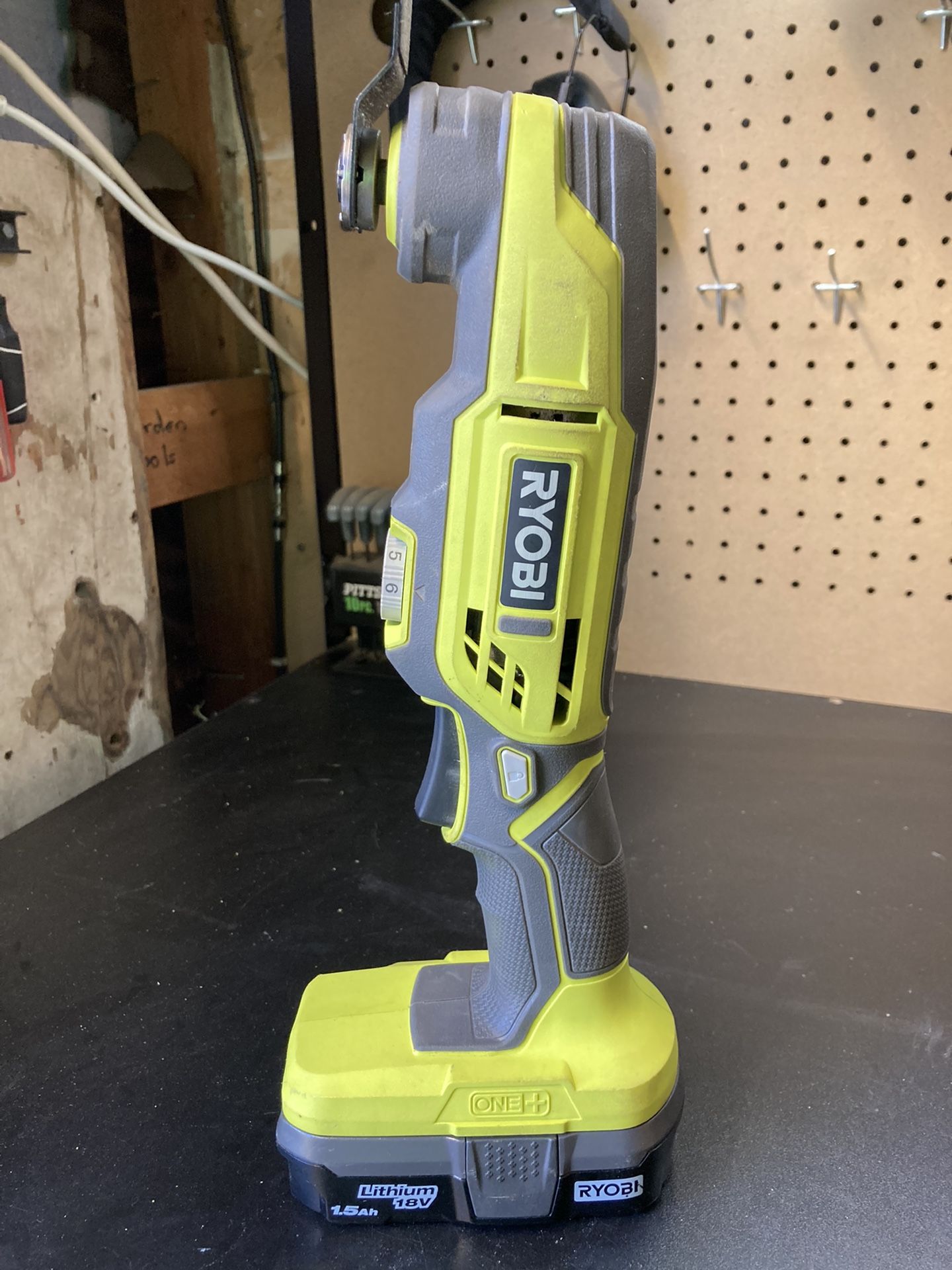 Ryobi 18v Multi Tool W/ Battery for Sale in Lathrop, CA OfferUp