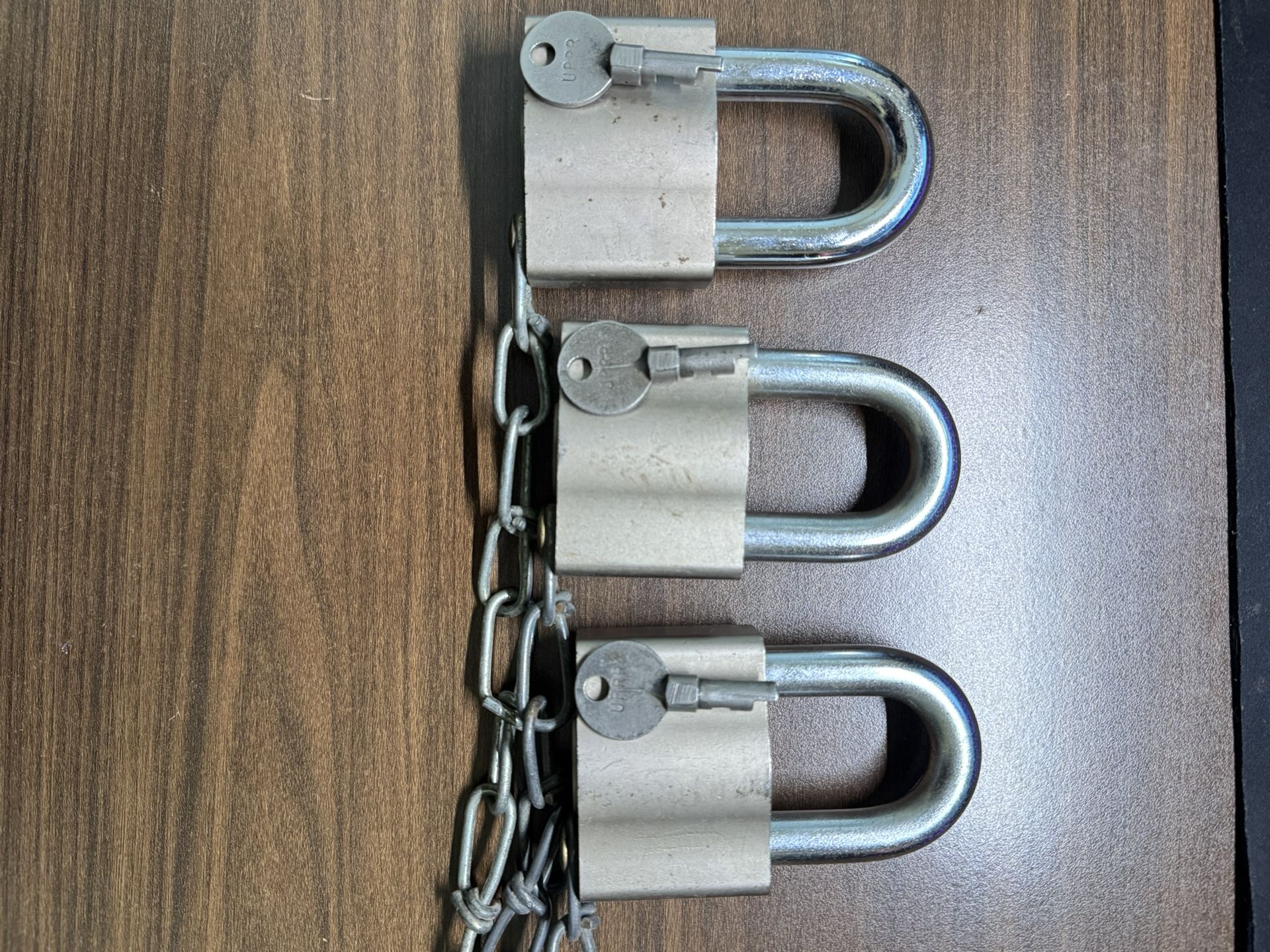 Union Pacific Railroad Padlock & 102 Key