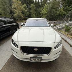 2018 Jaguar F-Pace