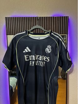 madrid away jersey size M