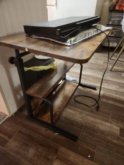 Standing rising desk
