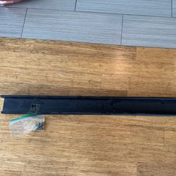 Black Picture Ledge Shelf