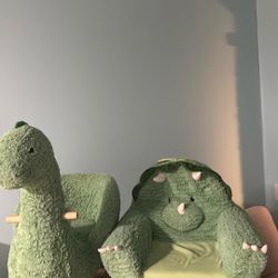 dino rocker and matching seat 
