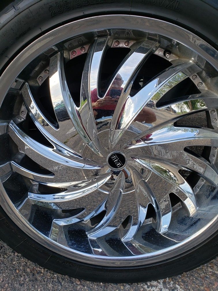 Status CHROME 24 Inch Alloy Wheels / Rims with Durun M626 Tires 295/35r24