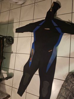 Wet Suits Booties 2 Masks