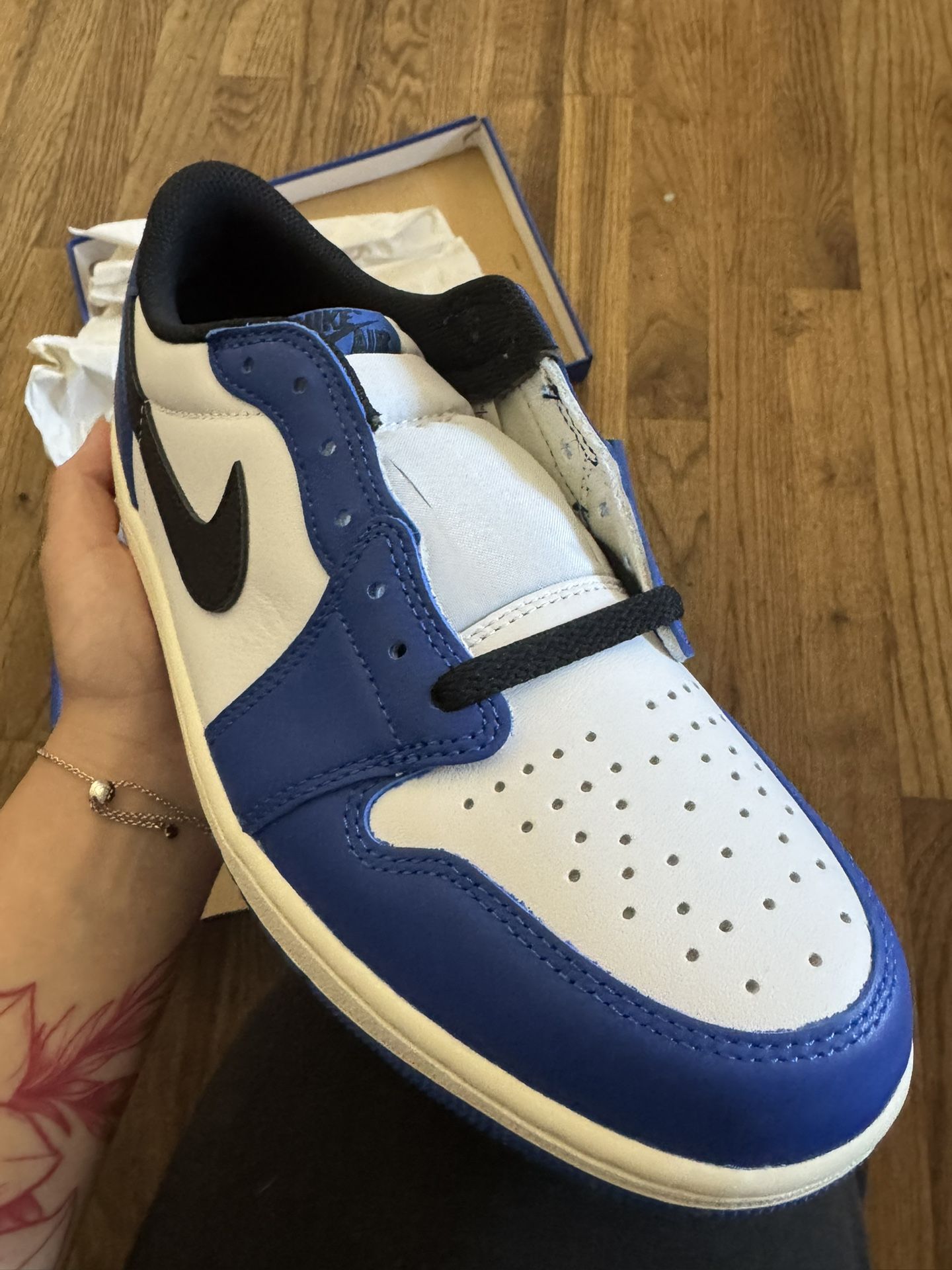 air jordan 1 retro low og main image 1