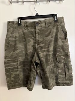 Camouflage Cargo Shorts Size 34