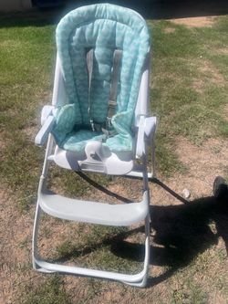 Baby High Chair with 5-Point Harness