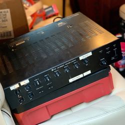 TOA 8 channel modular mixer/amplifier