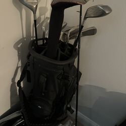 Callaway golf Bag With Callaway/king Snake Set Of Clubs