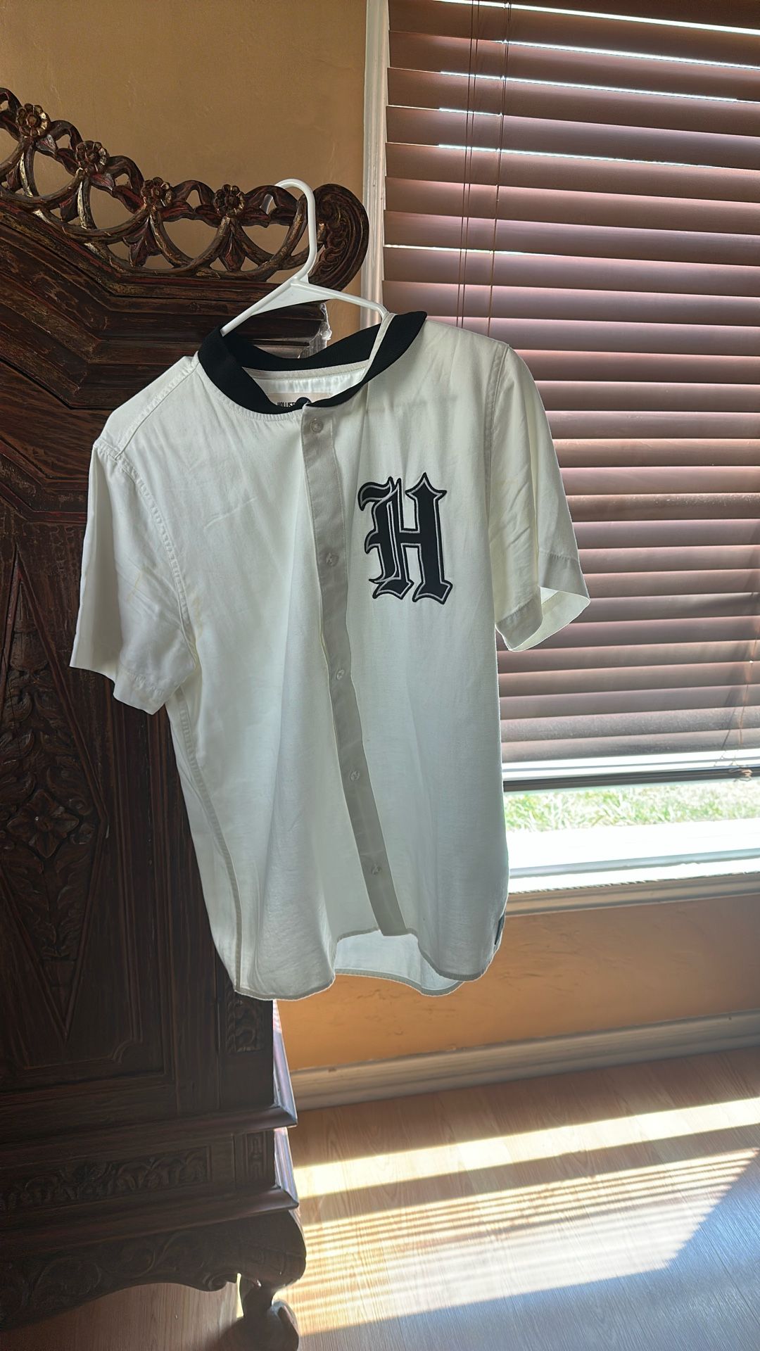 Hollister Jersey