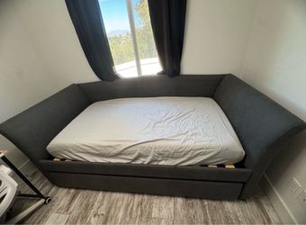 TWIN BED/ GRAY/ BED/ barely used