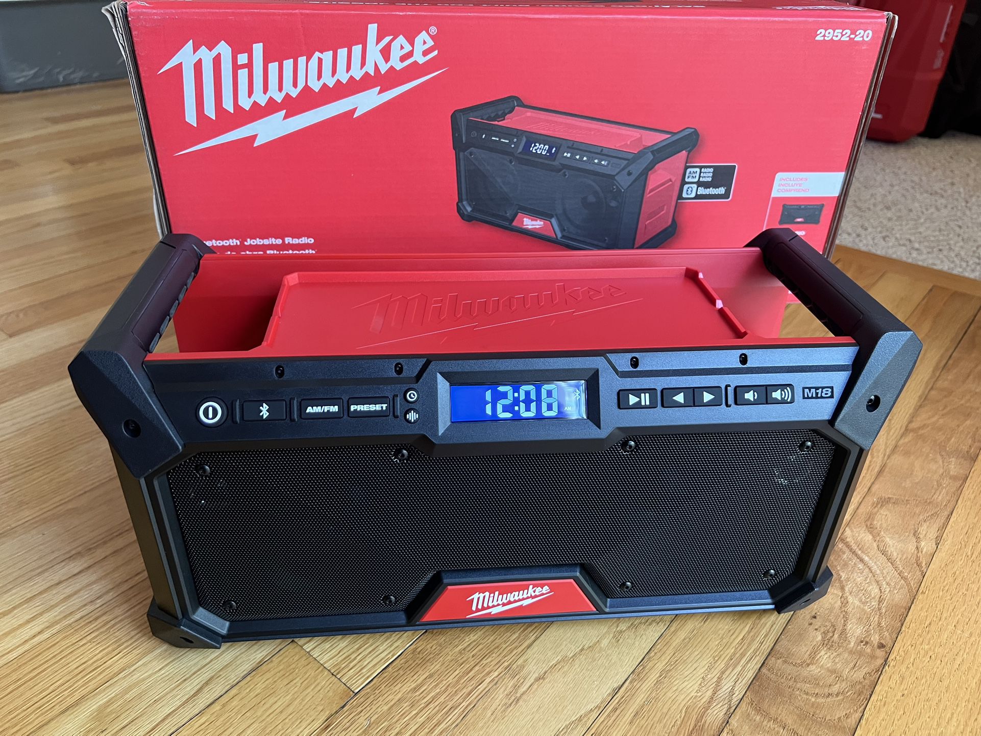 *NEW* Milwaukee M18 Job Site Radio & Bluetooth Speaker (Tool Only)