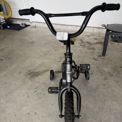 Kids Bike – 12”/14” Black & Green – Great Condition