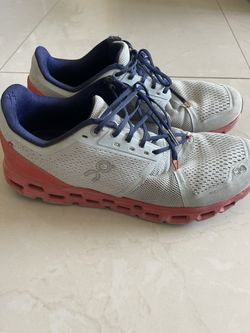 On Cloud Shoes Size 10