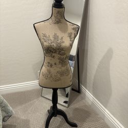 Adjustable Mannequin 