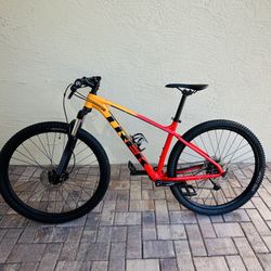 Trek Marlin