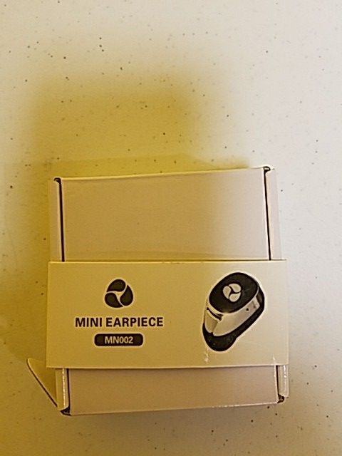 Mini earpiece wireless bluetooth earbuds
