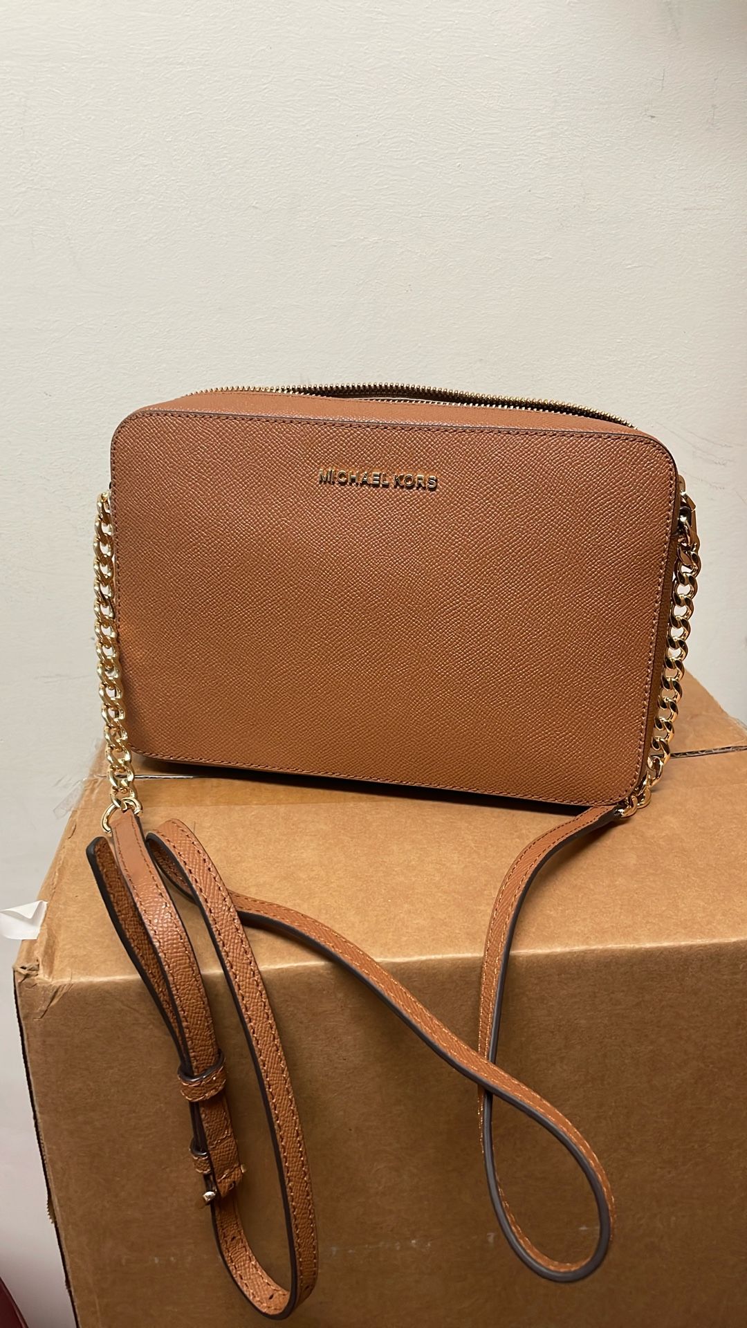 Michael Kors Crossbody Bag “NEW” Authentic